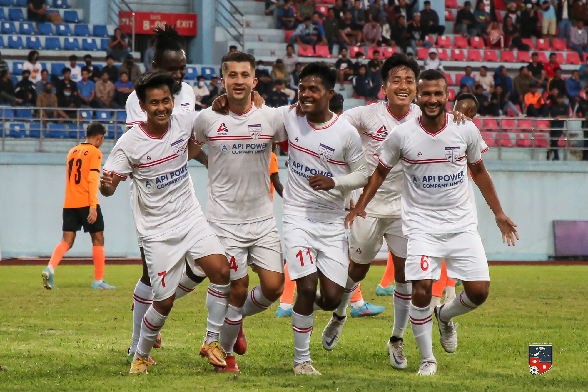 चर्च ब्वाइज क्लब।